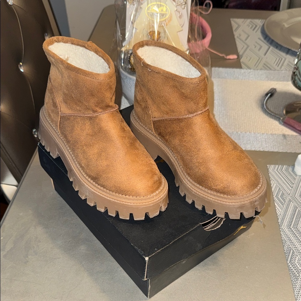 Dolce Vita Kids Brown Ankle Boots